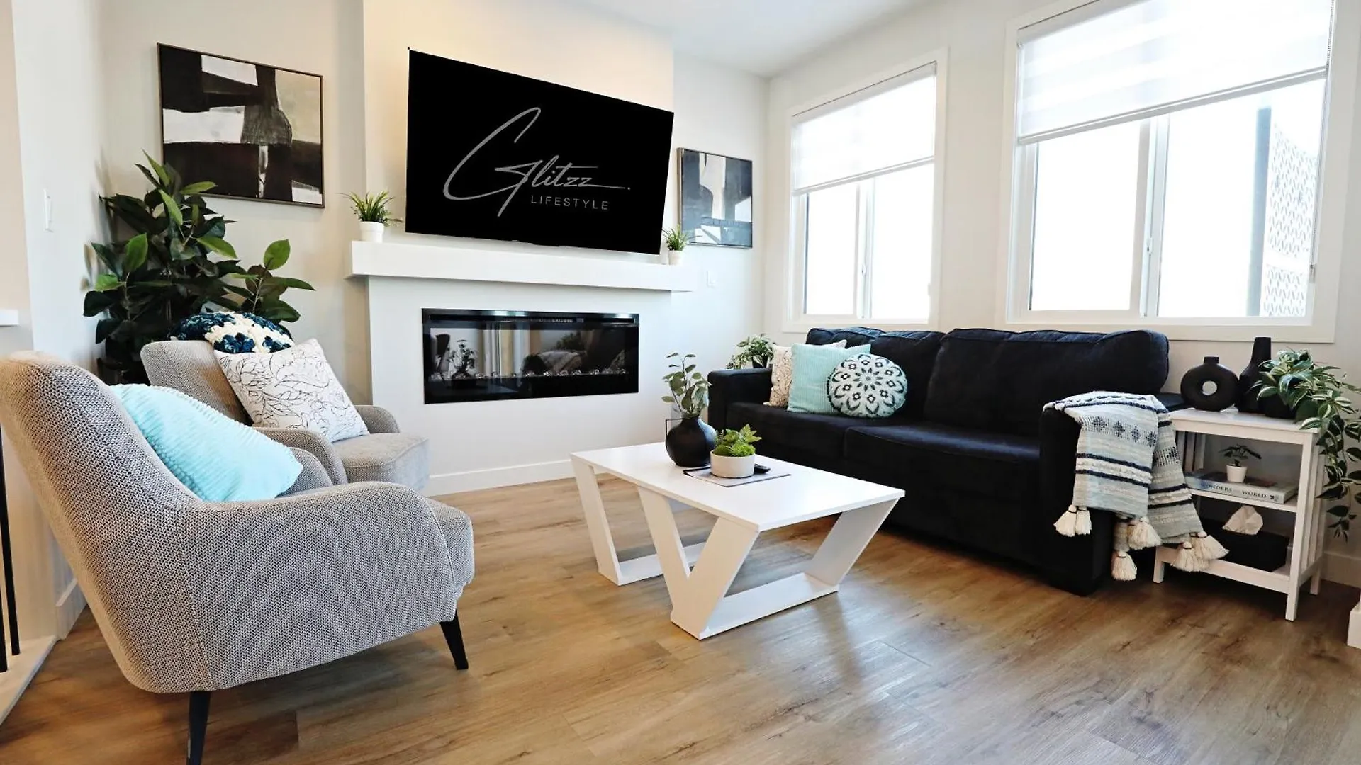 Stylish Home With Ac, 3 King Beds, Garage, Disney エドモントン 0*,